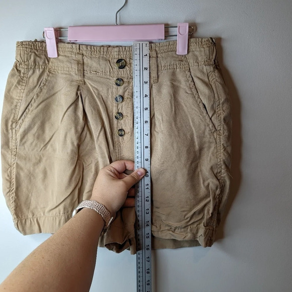 one5one Tan Brown Faux Button Front Shorts with Pockets Women Small - Picture 6 of 8